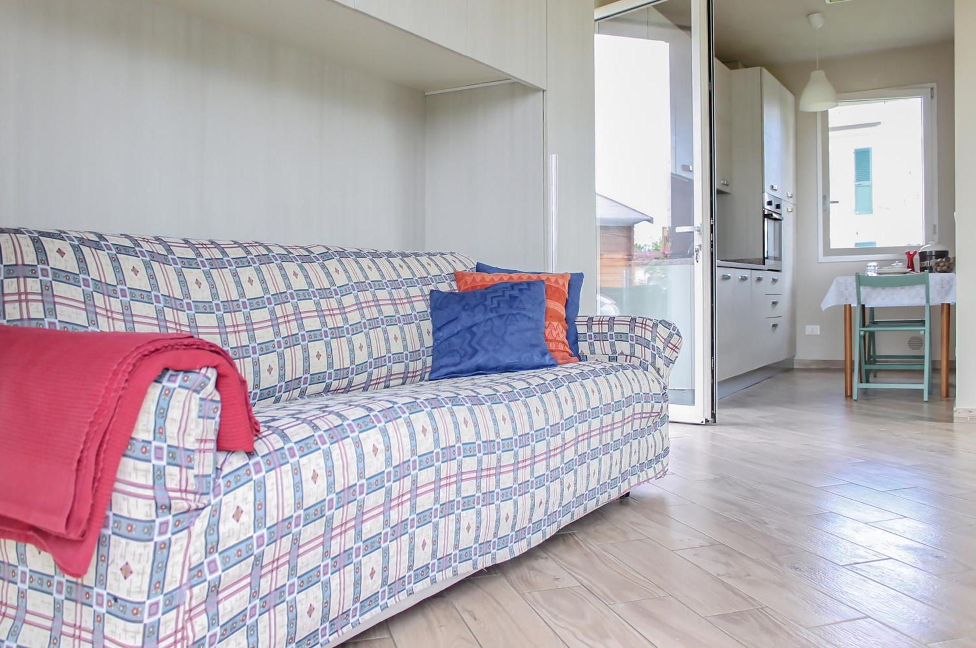 Modern Home With Private Parking Near The Station! Лукка Экстерьер фото